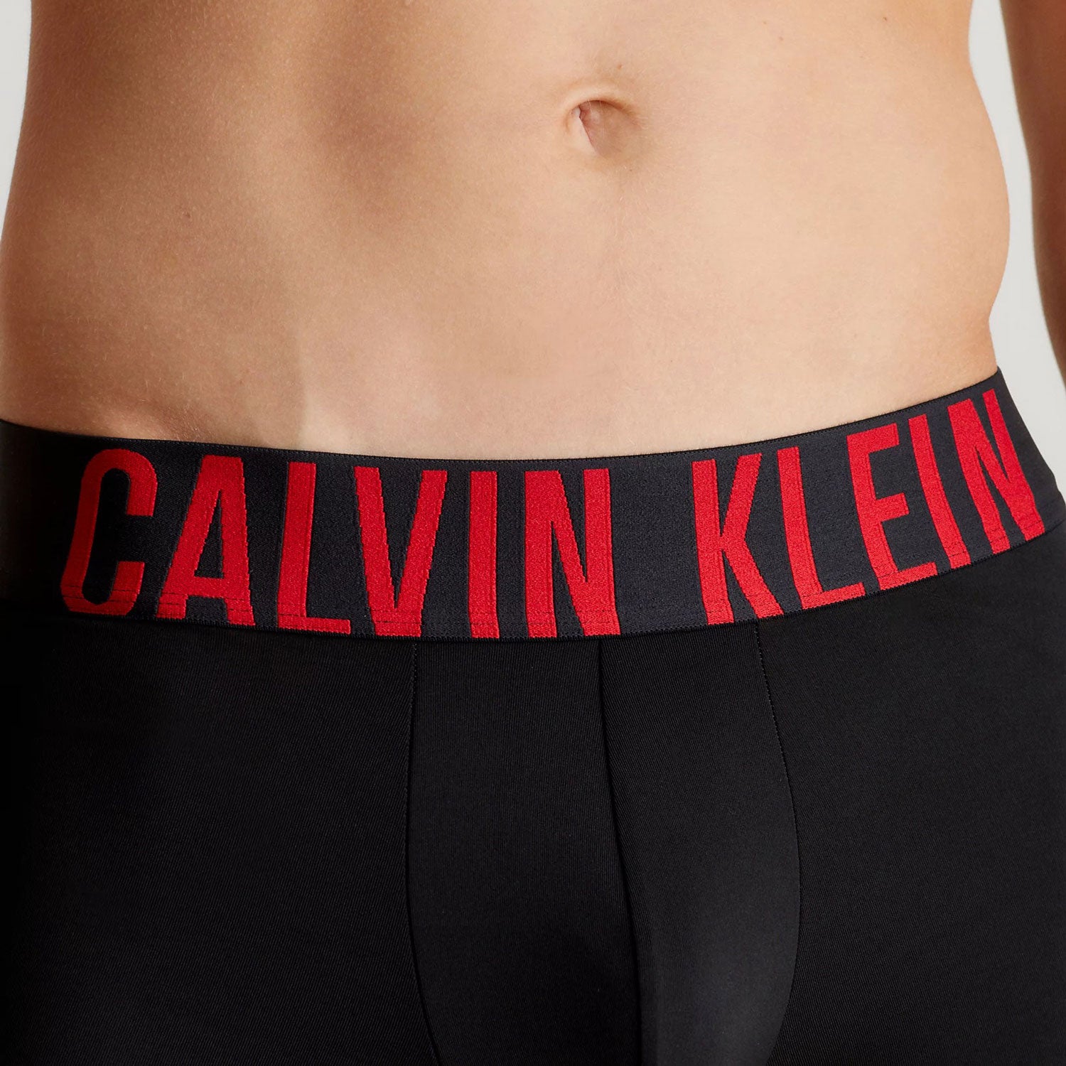 Calvin Klein 3 Pack Trunk - Black/Grey Sky/Pompeian Red Logos