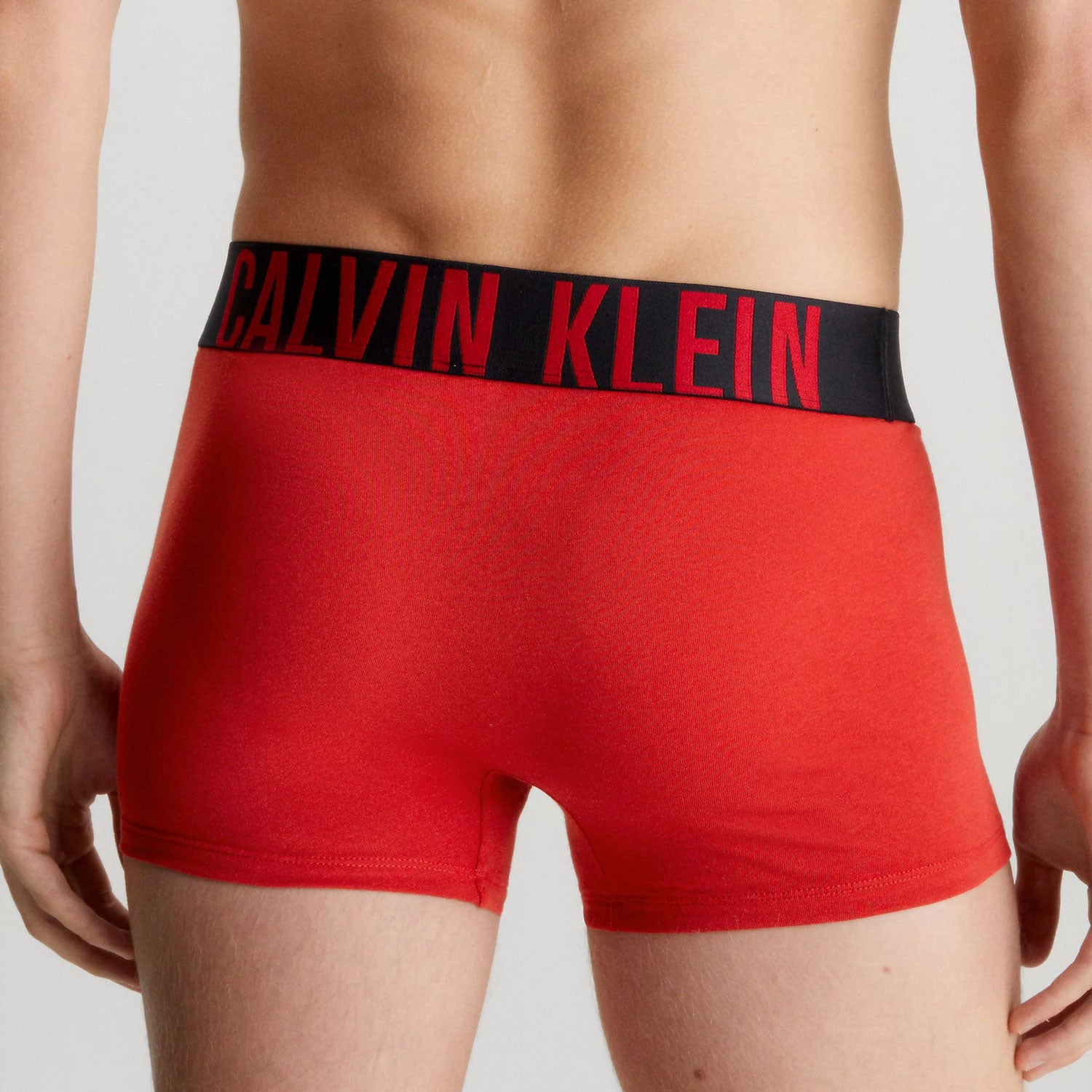 Calvin Klein 3 Pack Trunk - Black/Pompean Red/Grey Sky